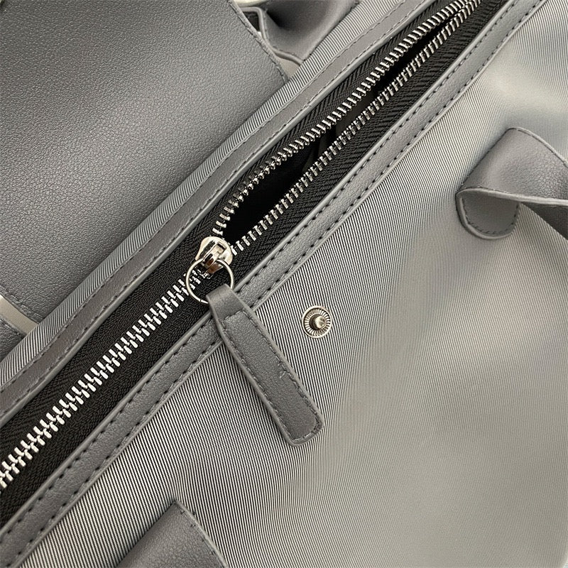 The Commuter Tote | Lightweight Nylon Barrel Bag | Effortlessly Global