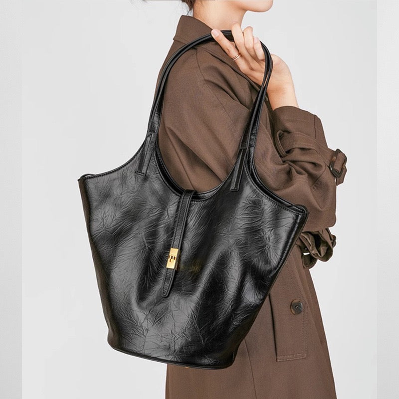 The Mariner | Structured Boat Bag | Natural Woven Elegance