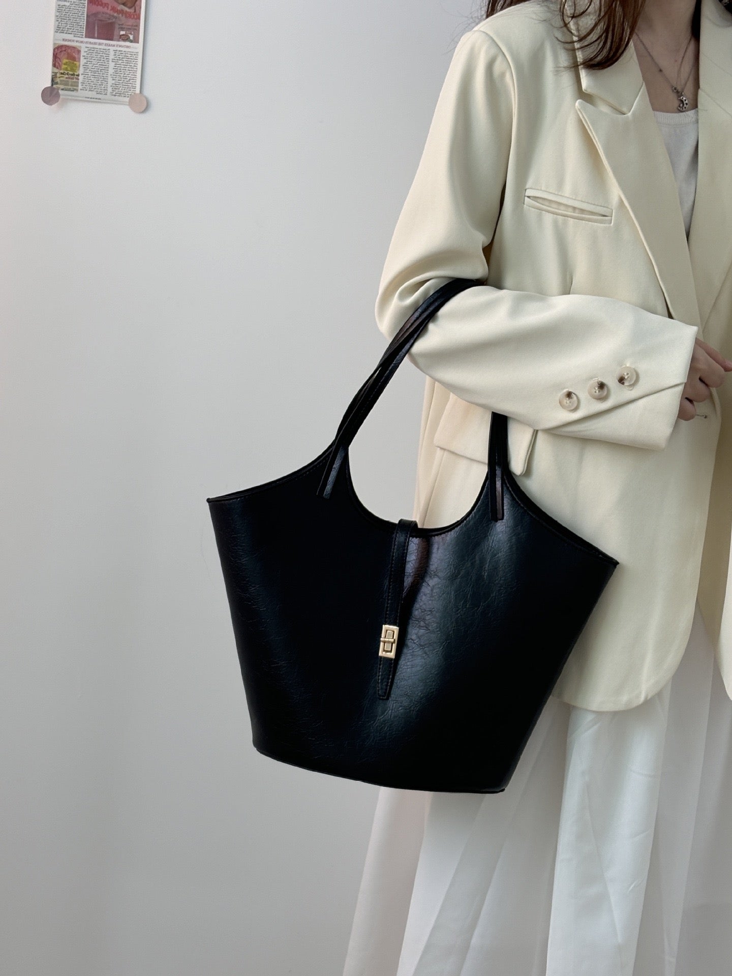 The Mariner | Structured Boat Bag | Natural Woven Elegance