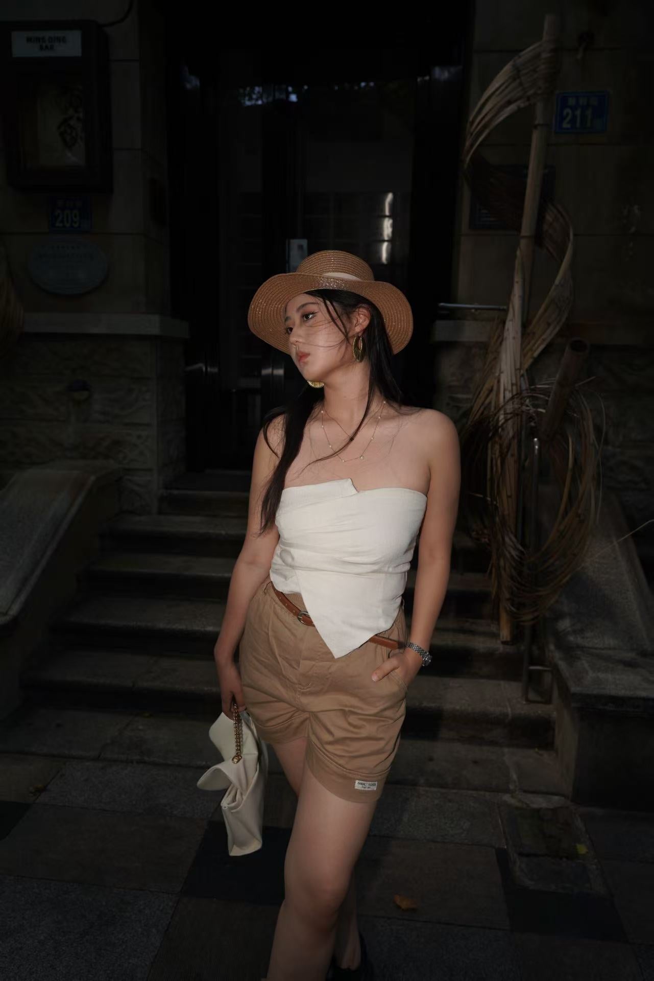 The Global Short | Tailored Khaki Shorts | Effortless Style