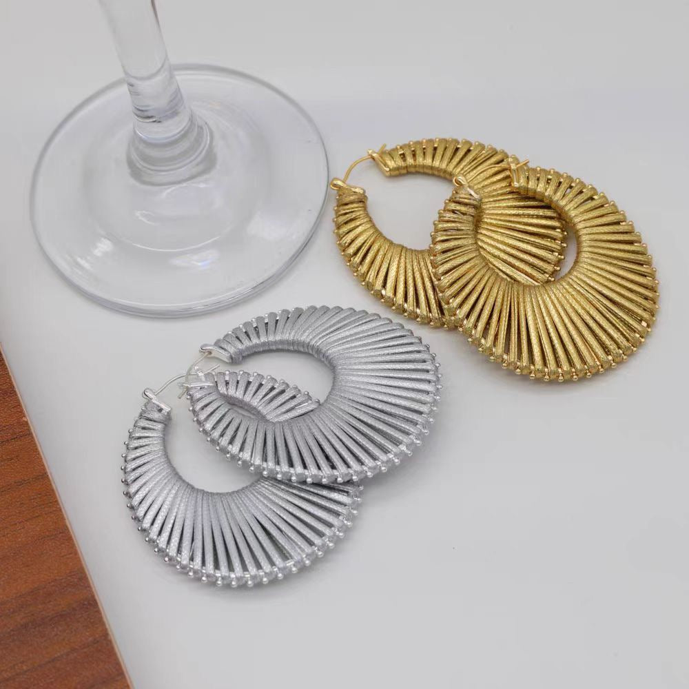 Wire-Woven Hoop Earrings | Lightweight Statement Gold