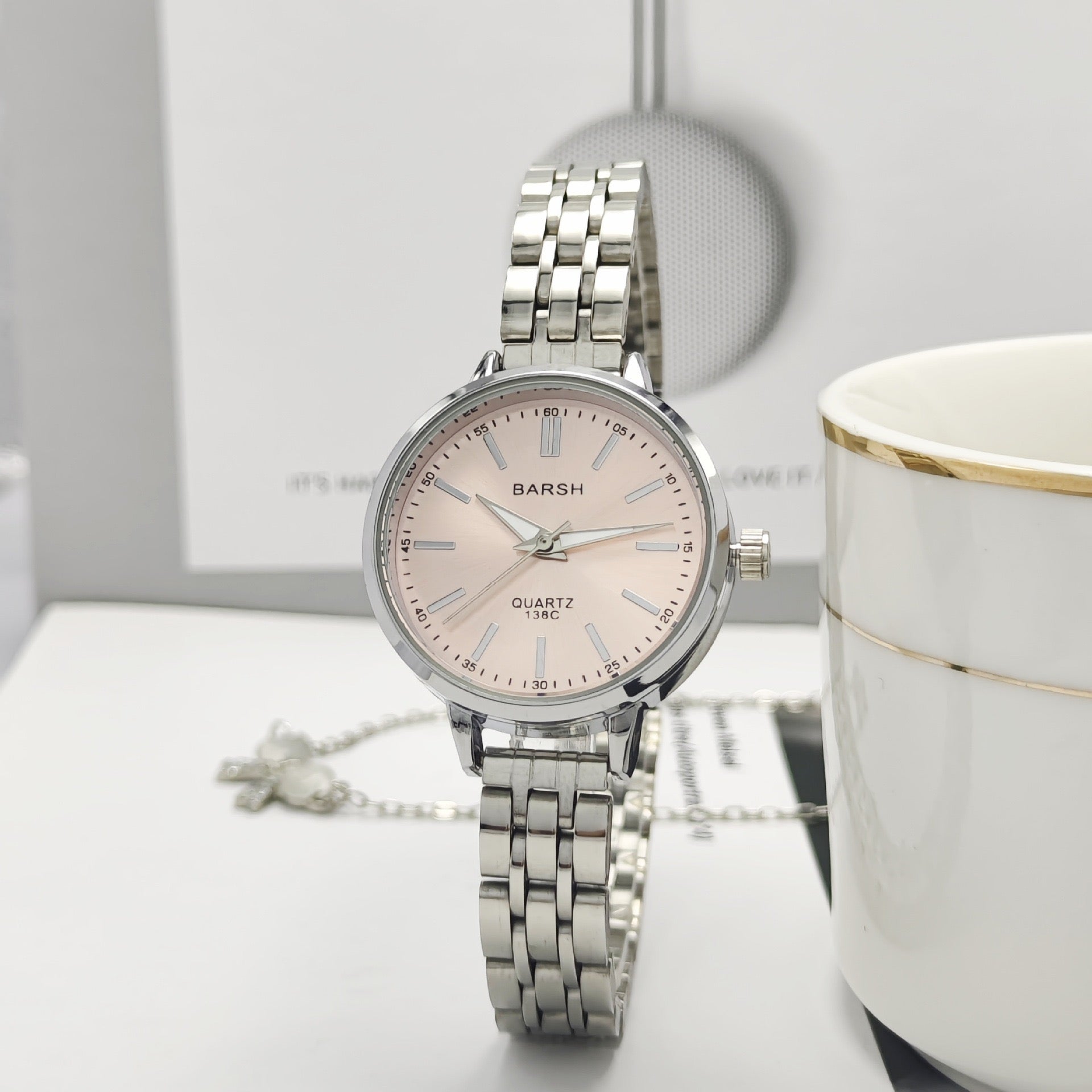 Minimalist Quartz Watch | Multi-Color Dial | Stainless Steel Strap