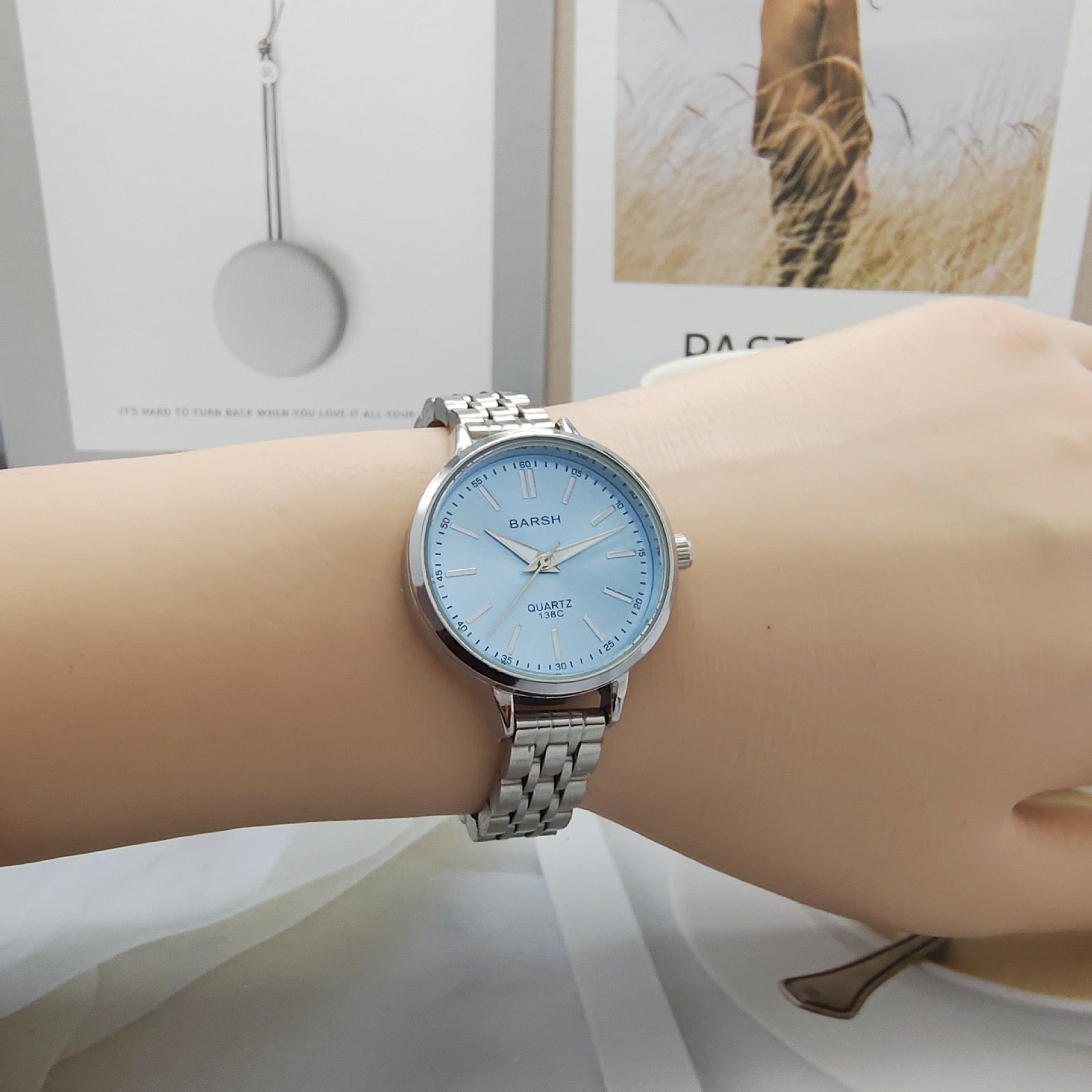 Minimalist Quartz Watch | Multi-Color Dial | Stainless Steel Strap