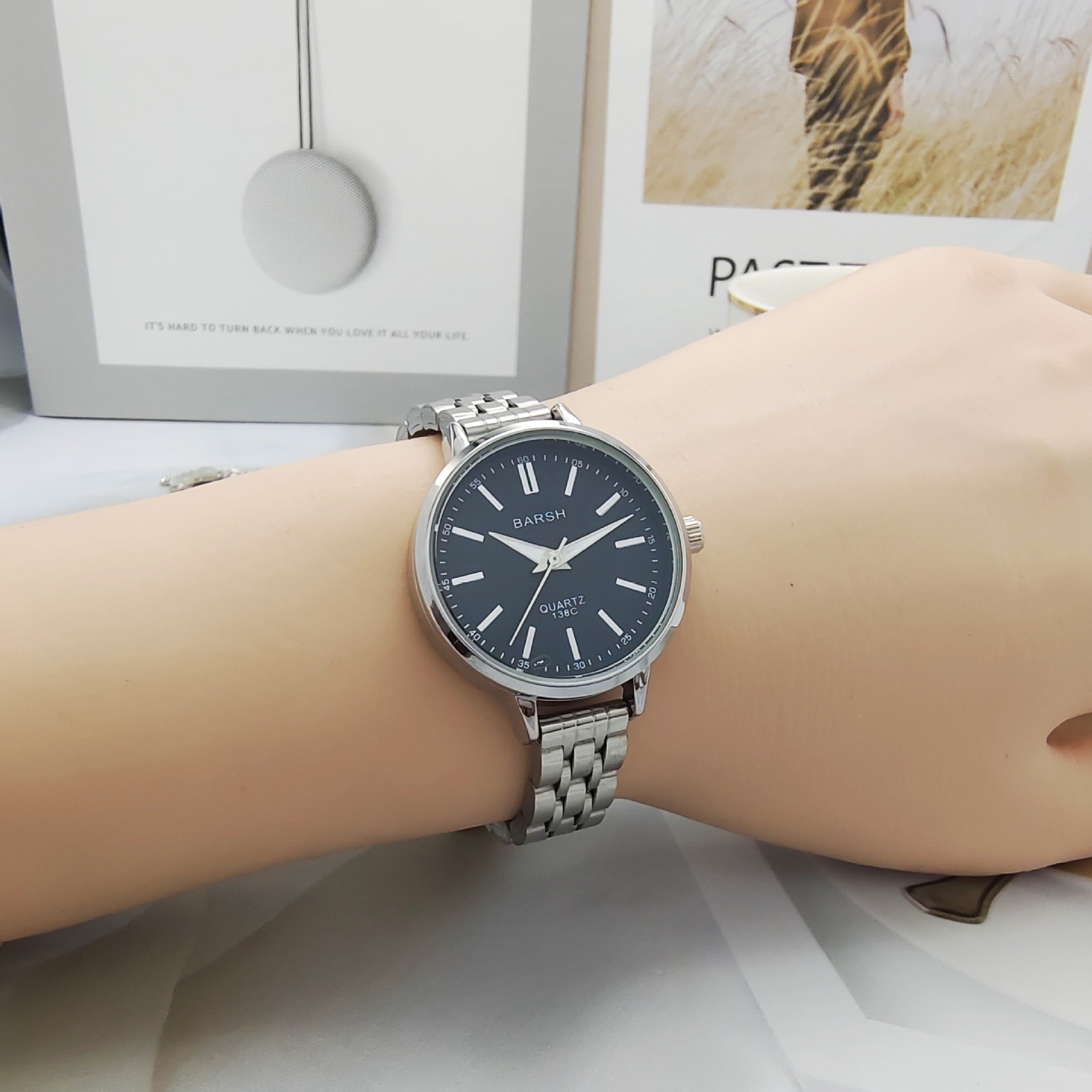 Minimalist Quartz Watch | Multi-Color Dial | Stainless Steel Strap