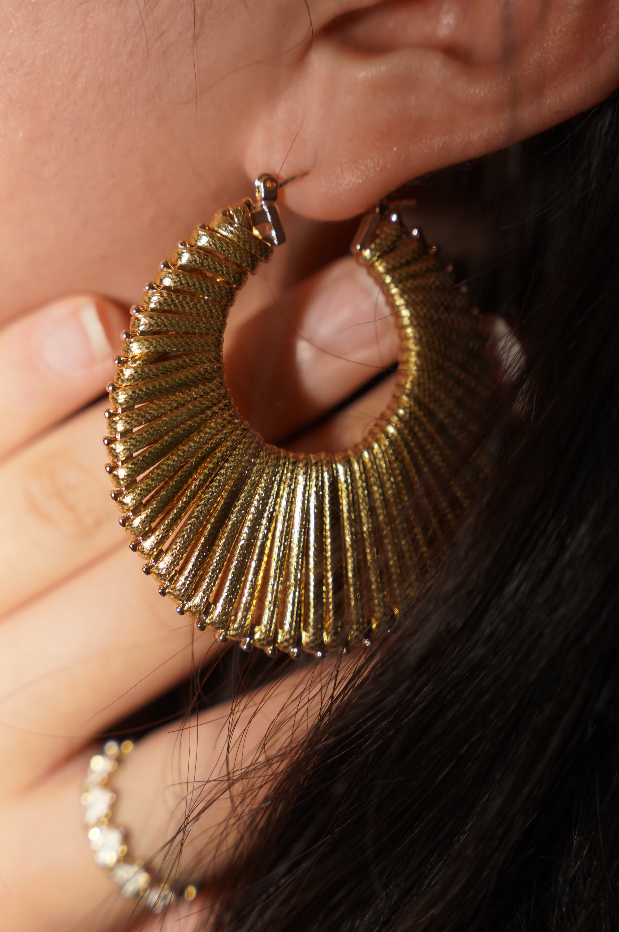 Wire-Woven Hoop Earrings | Lightweight Statement Gold